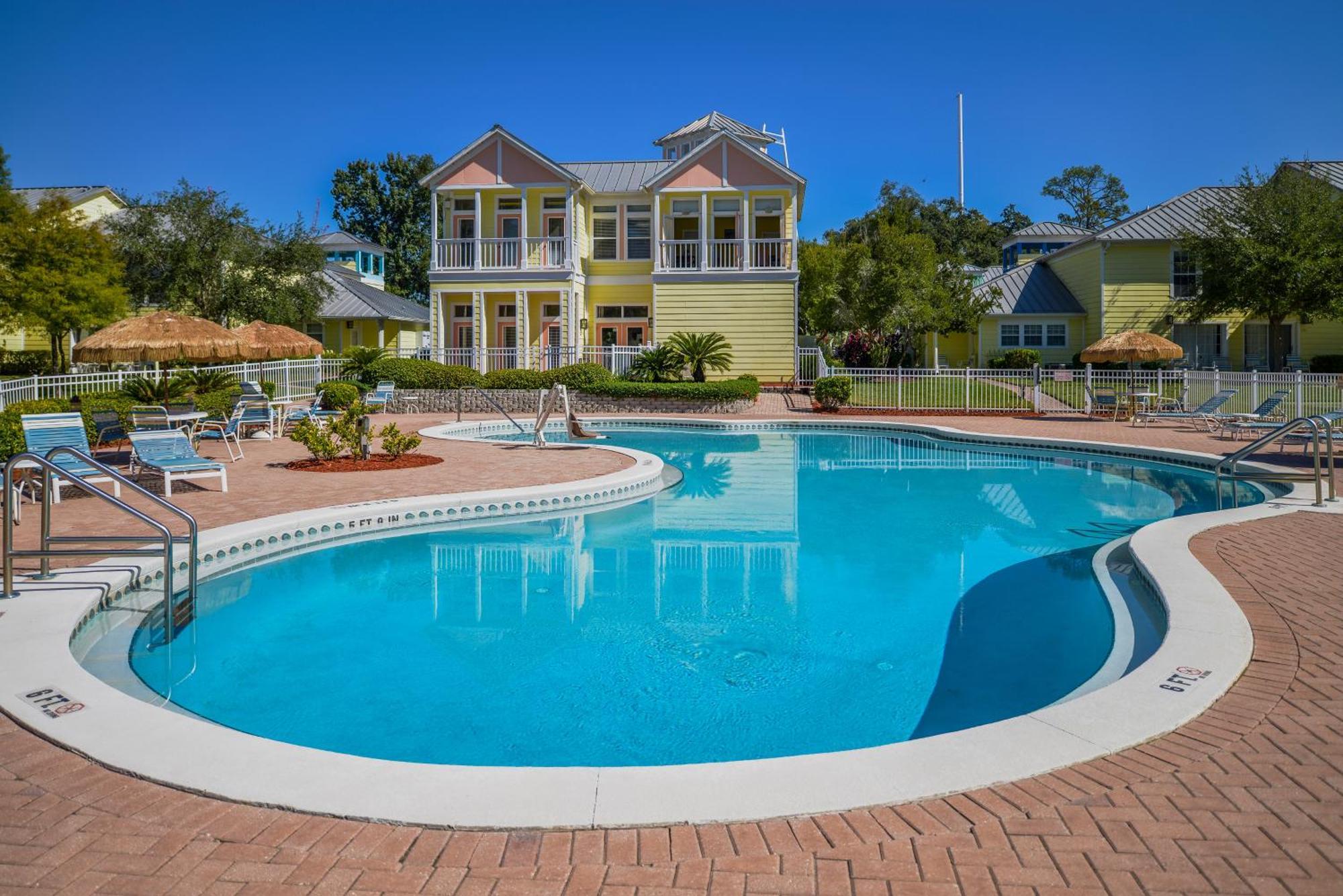 Barefoot'N Resort Kissimmee Orlando Celebration Exterior photo